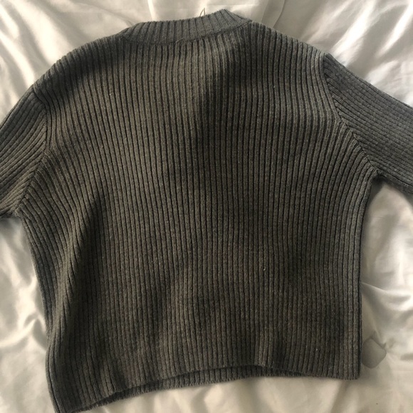 Pull&Bear grey turtleneck - Picture 2 of 3